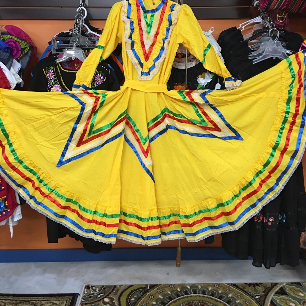 Ropa Artesanal Mexicana, para toda la familia